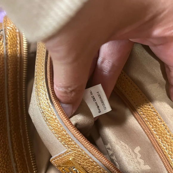 MCM Bag - Picture 14 of 16